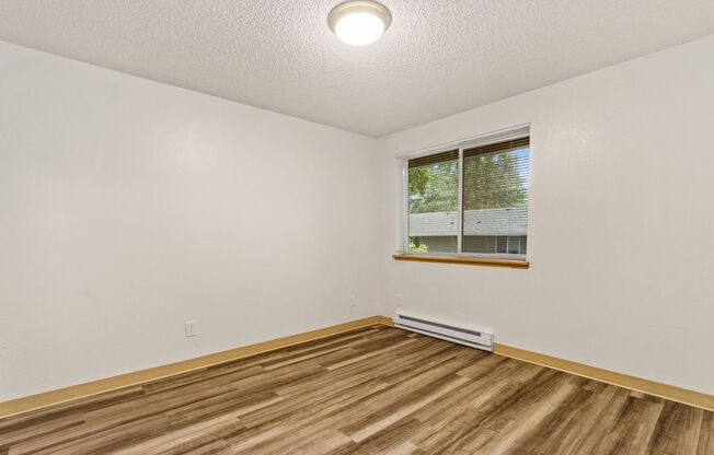 2 beds, 1.5 baths, 925 sqft, $1,705, Unit G-104