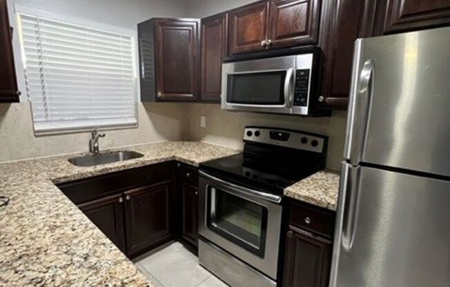 2640 Ivy Apartments LLC