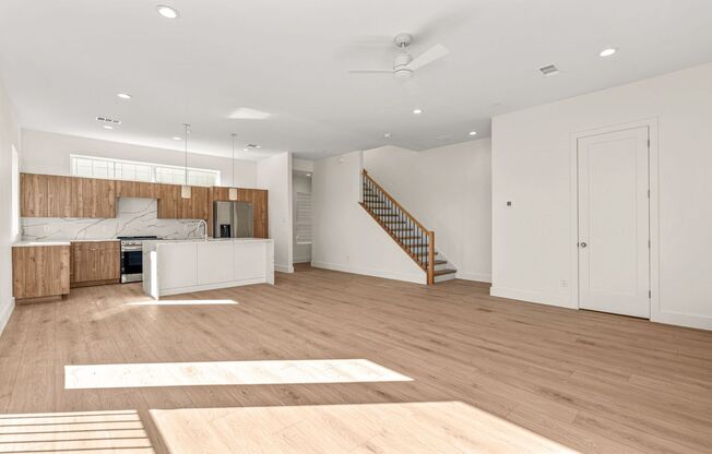 2206 Arroyo Ave Townhomes