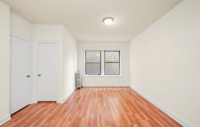 Studio, 1 bath, 402 sqft, $1,295, Unit 205
