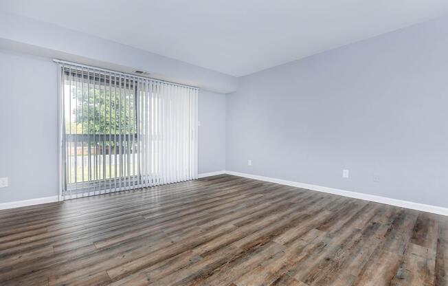 1 bed, 1 bath, 690 sqft, $875