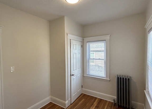 35 LENISTON