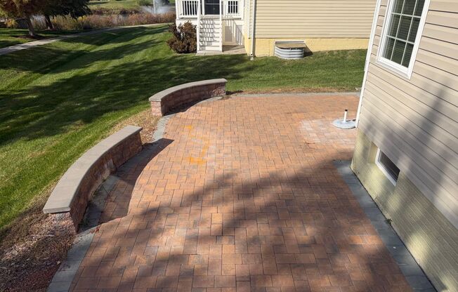 Lovely home in Nassau Grove with finished basement!