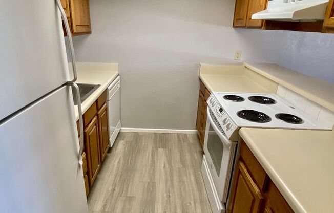 2 beds, 2 baths, $1,545, Unit # 220