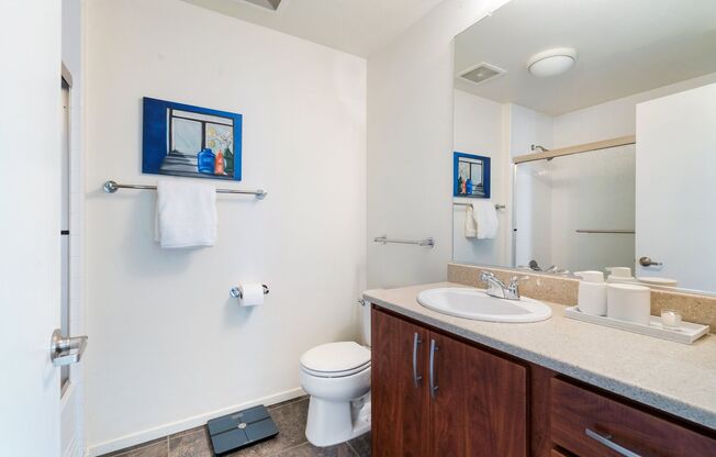 2 beds, 2 baths, $2,495, Unit UNIT # 302