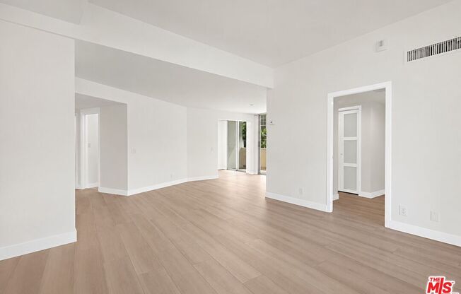 1 bed, 2 baths, 1,260 sqft, $3,700, Unit 507