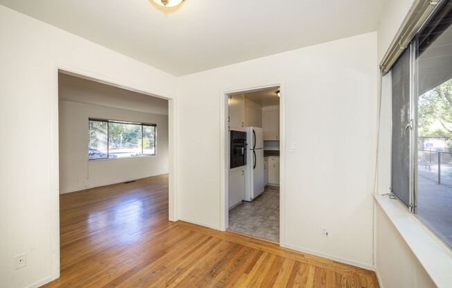 2 beds, 1 bath, 800 sqft, $3,500, Unit 500 Palo Alto Ave #A