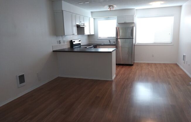 #125-2136 NE Weidler St.