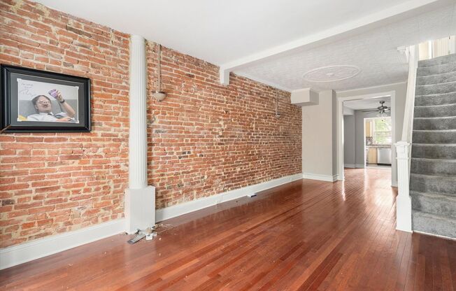 Stylish & Spacious 2 Bed, 1 Bath Home