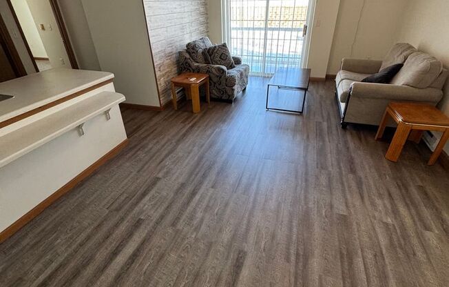 PIONEER BLUFF APARTMENTS