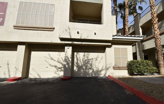 2 beds, 2 baths, $1,850, Unit # 214