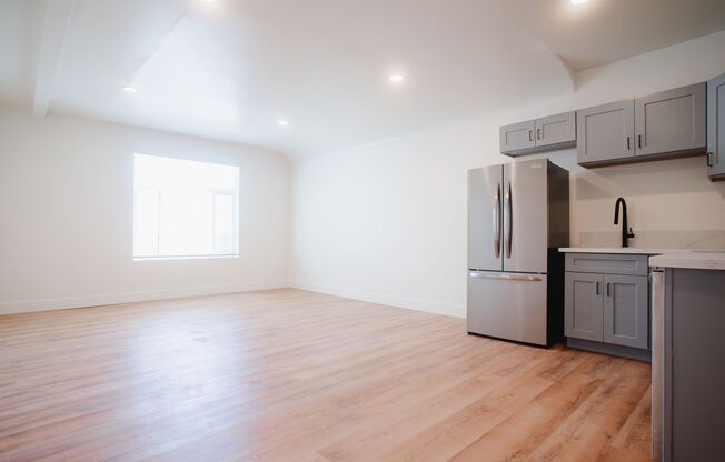 1 bed, 1 bath, 596 sqft, $2,650, Unit 205