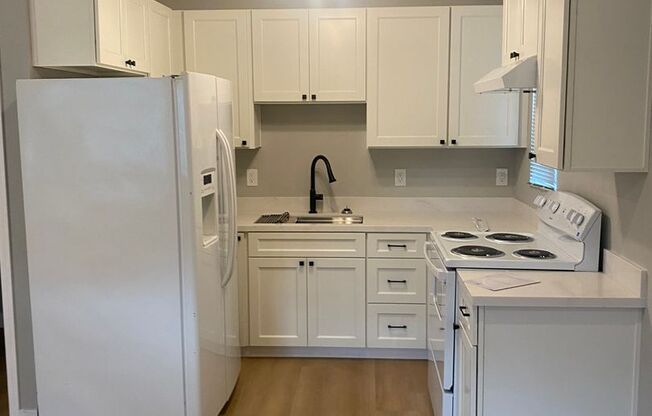 Studio, 1 bath, 600 sqft, $1,650, Unit Travis, E., 219 F