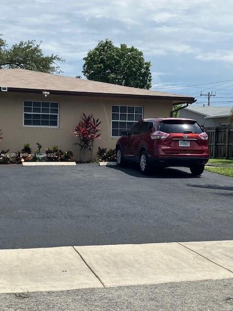111 SW 10 ST