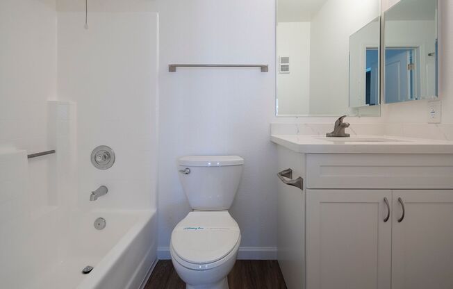 2 beds, 2 baths, 965 sqft, $2,995, Unit 311