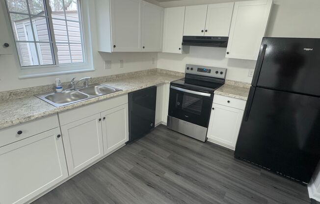 Newly Renovated 3 Bedroom 2.5 Bath Townhome in Western Henrico