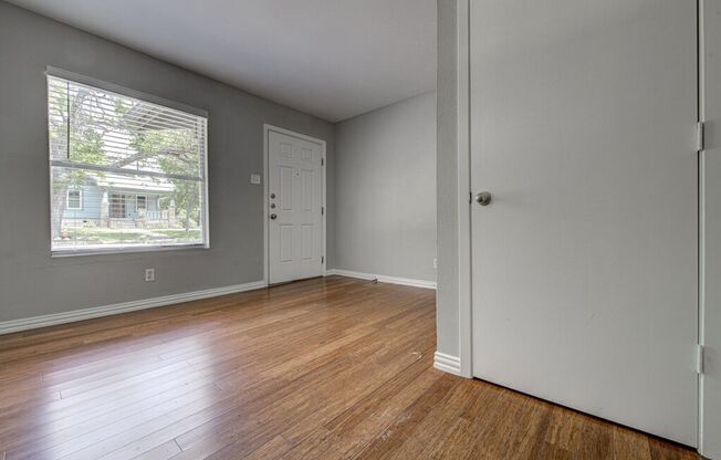 Updated 3/2 Hyde Park Home in Prime Location