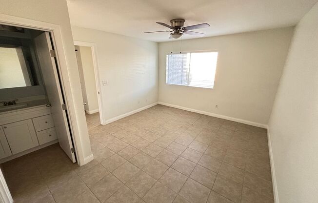 2 beds, 2 baths, $1,295, Unit UNIT 1129