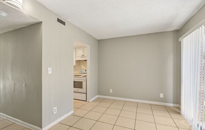 1 bed, 1 bath, 850 sqft, $1,050, Unit 29-066C