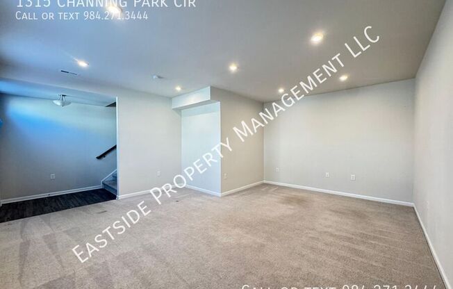 1315 CHANNING PARK CIR