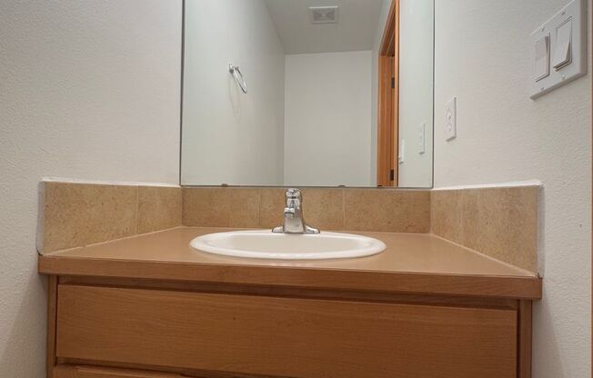 Beautiful Rental with Oversized Yard & Open Layout