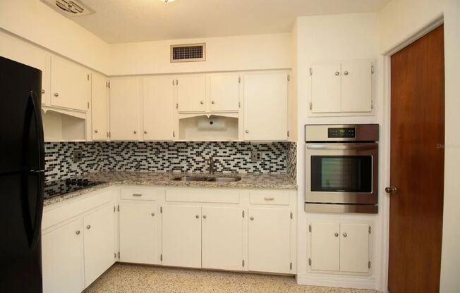 For Rent – Move-In Ready Gem with Modern Upgrades and Prime Location!