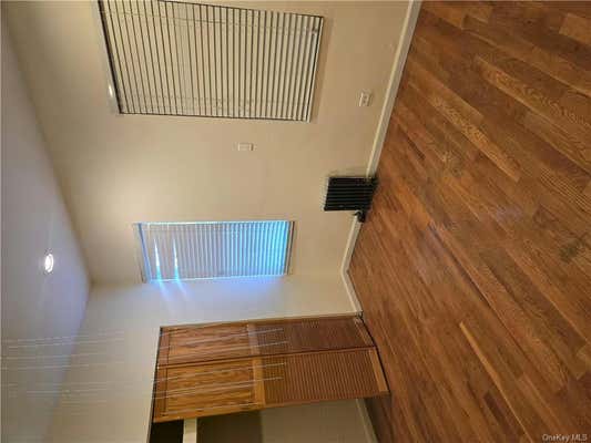 3 beds, 1 bath, 800 sqft, $3,500, Unit 1ST FLOOR