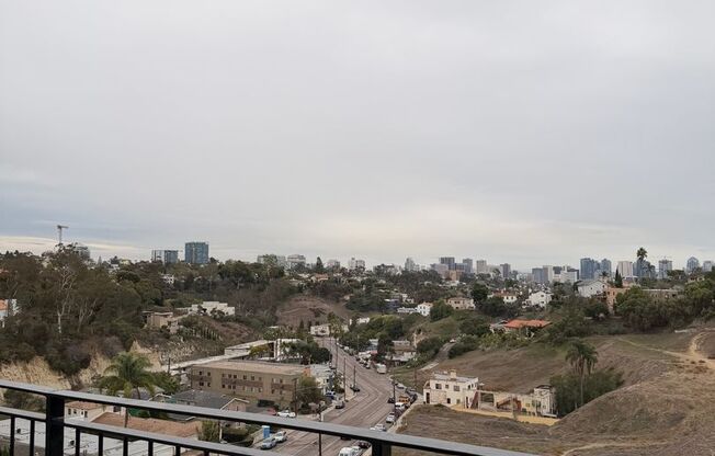 Studio, 1 bath, 440 sqft, $2,580, Unit 806