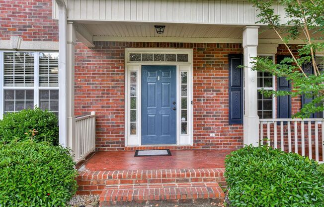 5 bedroom/3.5 bathroom home in Evans with more than 3,000 square feet