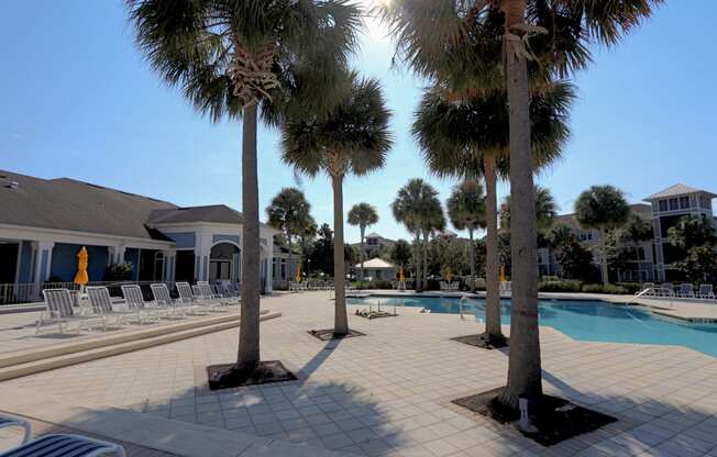 Glen Clubhouse Pool