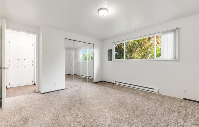 1 bed, 1 bath, 750 sqft, $1,100, Unit 2305-14