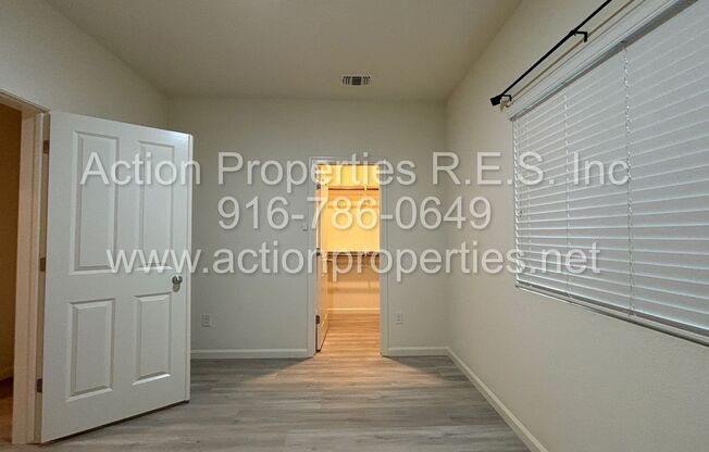 4 beds, 2 baths, $3,100