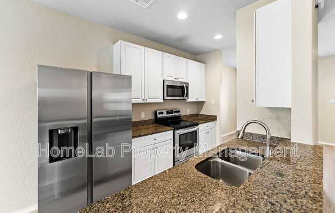 7126 MESA CLIFFS