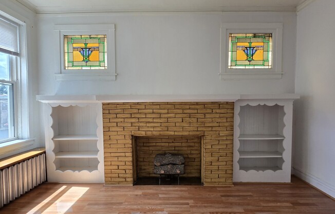 2606 West Argyle Street