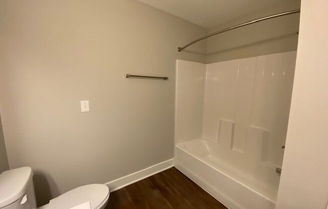 2 beds, 2 baths, 1,284 sqft, $2,171, Unit 2105-201
