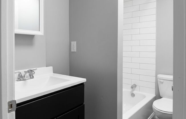 2505-2509 Hoffman BH LLC (2509)