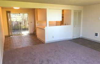 2 beds, 1 bath, $1,075, Unit 09