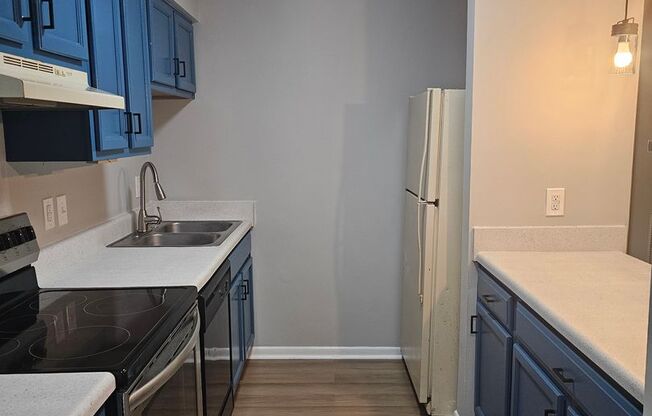 2 beds, 1 bath, $1,500, Unit 1535 Johnstons unit 401