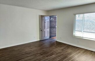 2 beds, 1 bath, 900 sqft, $2,395, Unit 06