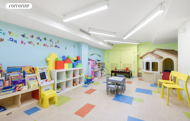 3 beds, 2 baths, 968 sqft, $8,500, Unit 32B