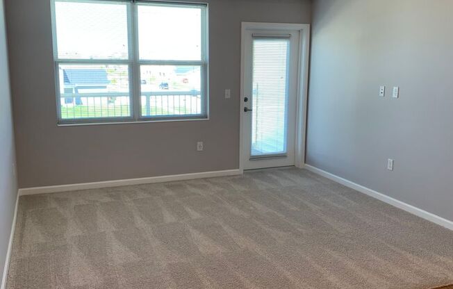 3 beds, 2 baths, 1,230 sqft, $1,950