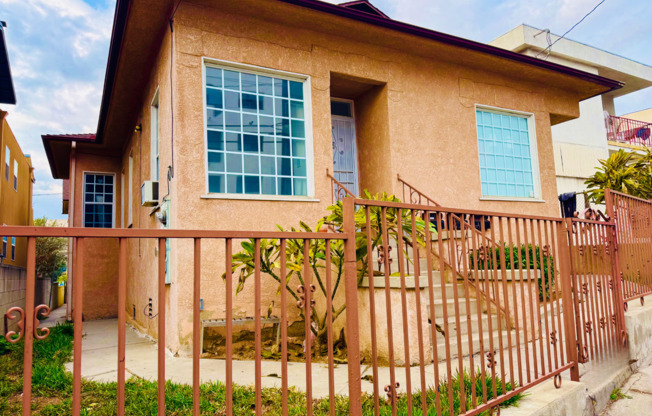 Charming Vintage Two-Bedroom Bungalow with Dining Room & Office