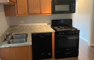 3 beds, 1 bath, 1,000 sqft, $1,775, Unit Gdn Front