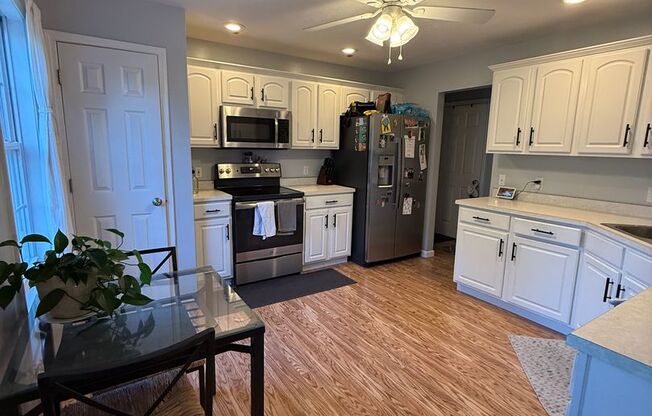 4 Bedroom Near Summit School! Avail January 2026, Monthly rent $1,980