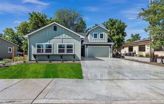 Beautifully finished 2 bedroom, 2 1/2 bath, two story town home in Boise with two car garage! Near 36th and State St.