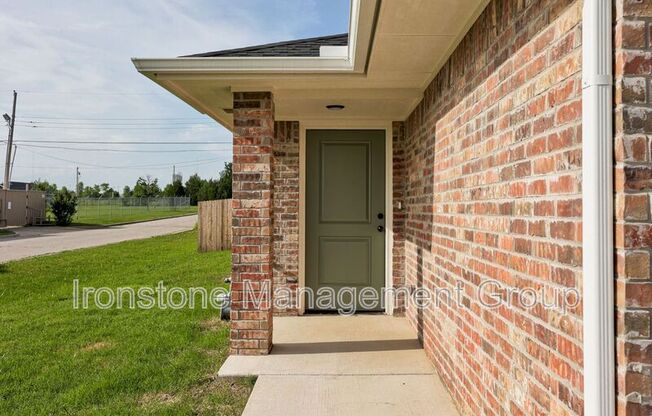 200 NW 122