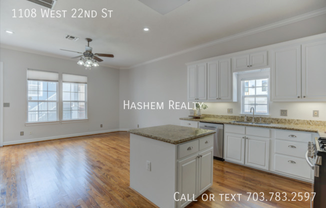 1108 W 22 ST