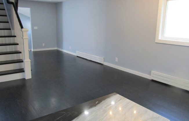 21 DEEPWOOD DR