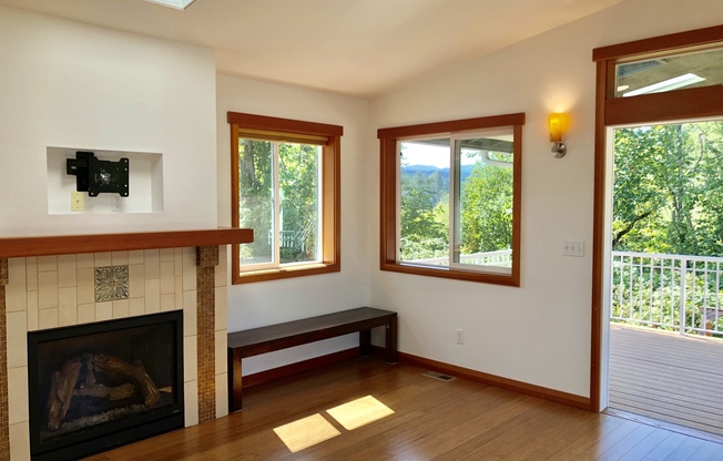 Bellevue Apartment