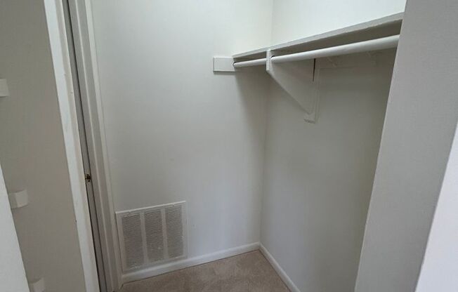 Studio, 1 bath, $1,350, Unit 204